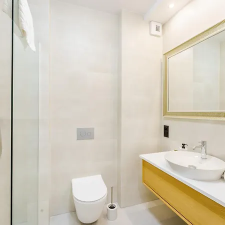 Apart111 Apartamenty Kasprowicza 20C Basen W Cenie Kolobrzeg Exterior photo