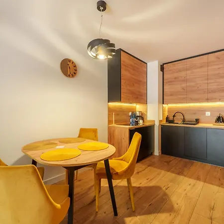 Apart111 Apartamenty Kasprowicza 20C Basen W Cenie Kolobrzeg Exterior photo