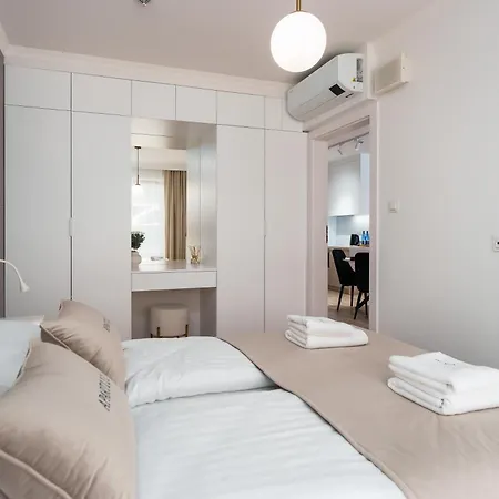 Apart111 Apartamenty Kasprowicza 20C Basen W Cenie Kolobrzeg Exterior photo