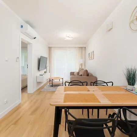 Apart111 Apartamenty Kasprowicza 20C Basen W Cenie Kolobrzeg Exterior photo