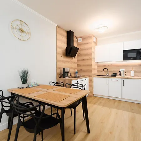 Apart111 Apartamenty Kasprowicza 20C Basen W Cenie Kolobrzeg Exterior photo