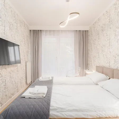 Apart111 Apartamenty Kasprowicza 20C Basen W Cenie Kolobrzeg Exterior photo