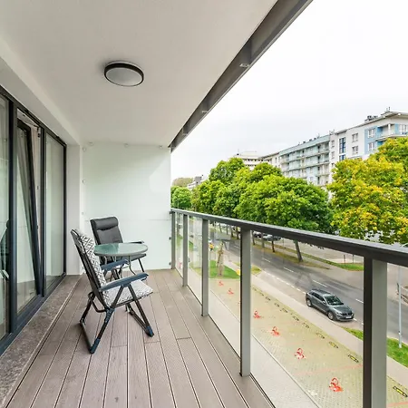 Apart111 Apartamenty Kasprowicza 20C Basen W Cenie Kolobrzeg Exterior photo